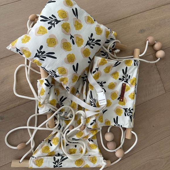 Handmade infant swing - Picture 4 of 4